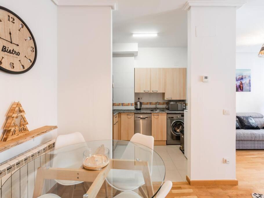 Duplex Cueva De Lobos By Clabao Lejlighed Logroño Eksteriør billede