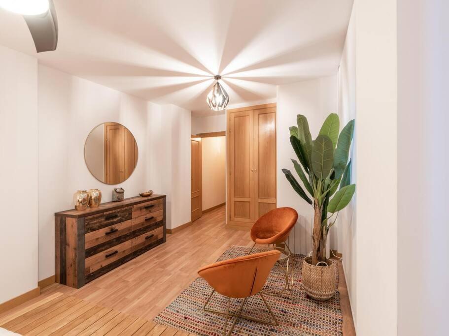 Duplex Cueva De Lobos By Clabao Lejlighed Logroño Eksteriør billede